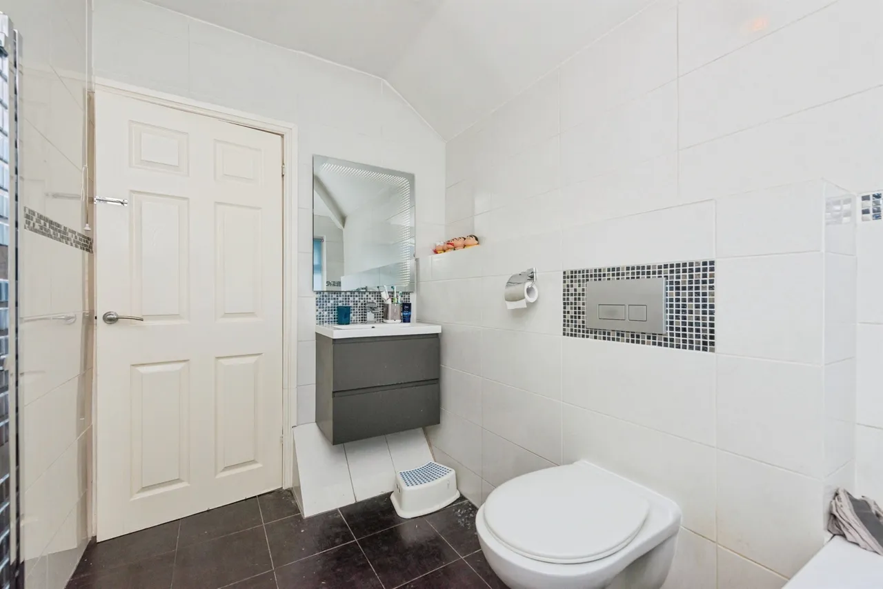 Brookvale Road, Erdington, BIRMINGHAM, photo 11