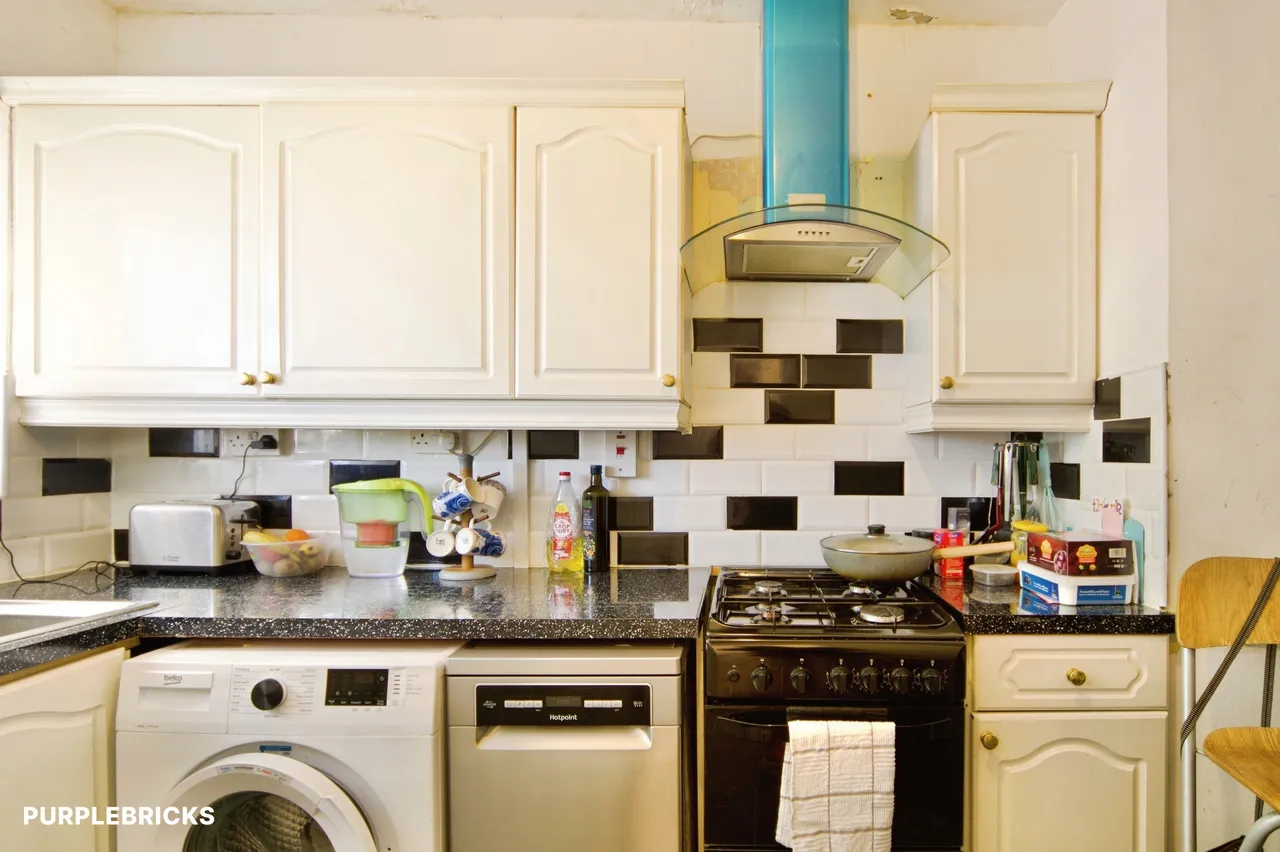 Padnall Road, Romford, RM6, photo 11