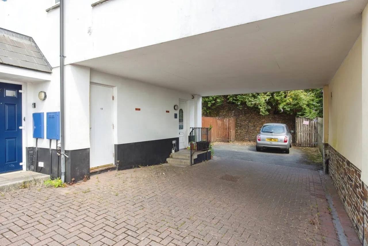Mullion Close, St. Austell, PL25, photo 16