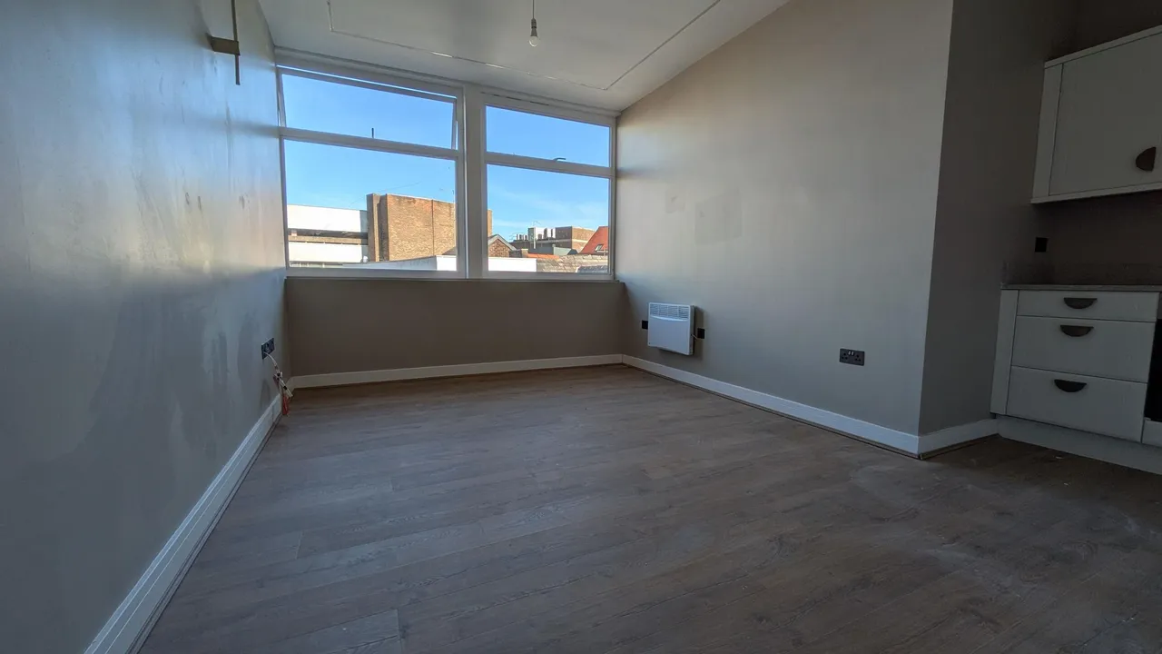 1 bed flat to rent, Great Underbank, Stockport, SK1