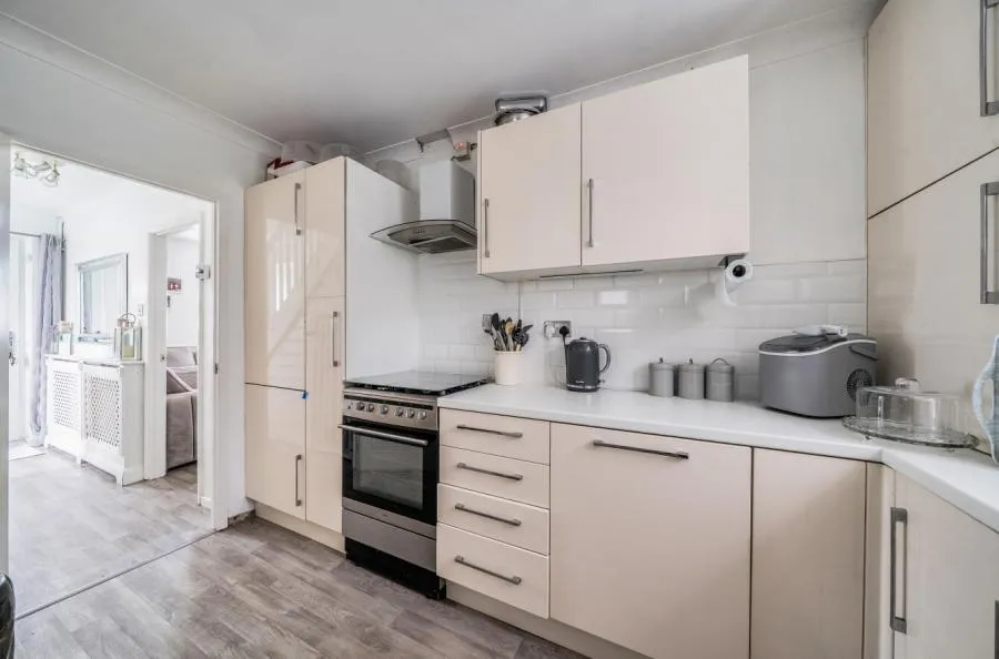 Waterloo Road, Wokingham, RG40, photo 4