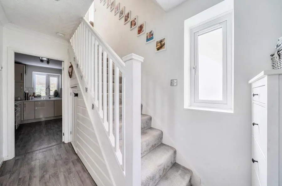 Waterloo Road, Wokingham, RG40, photo 17