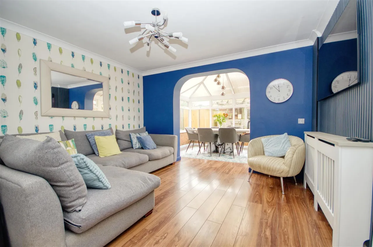 Hickory Gardens, West End, Southampton, SO30 3RN, photo 2