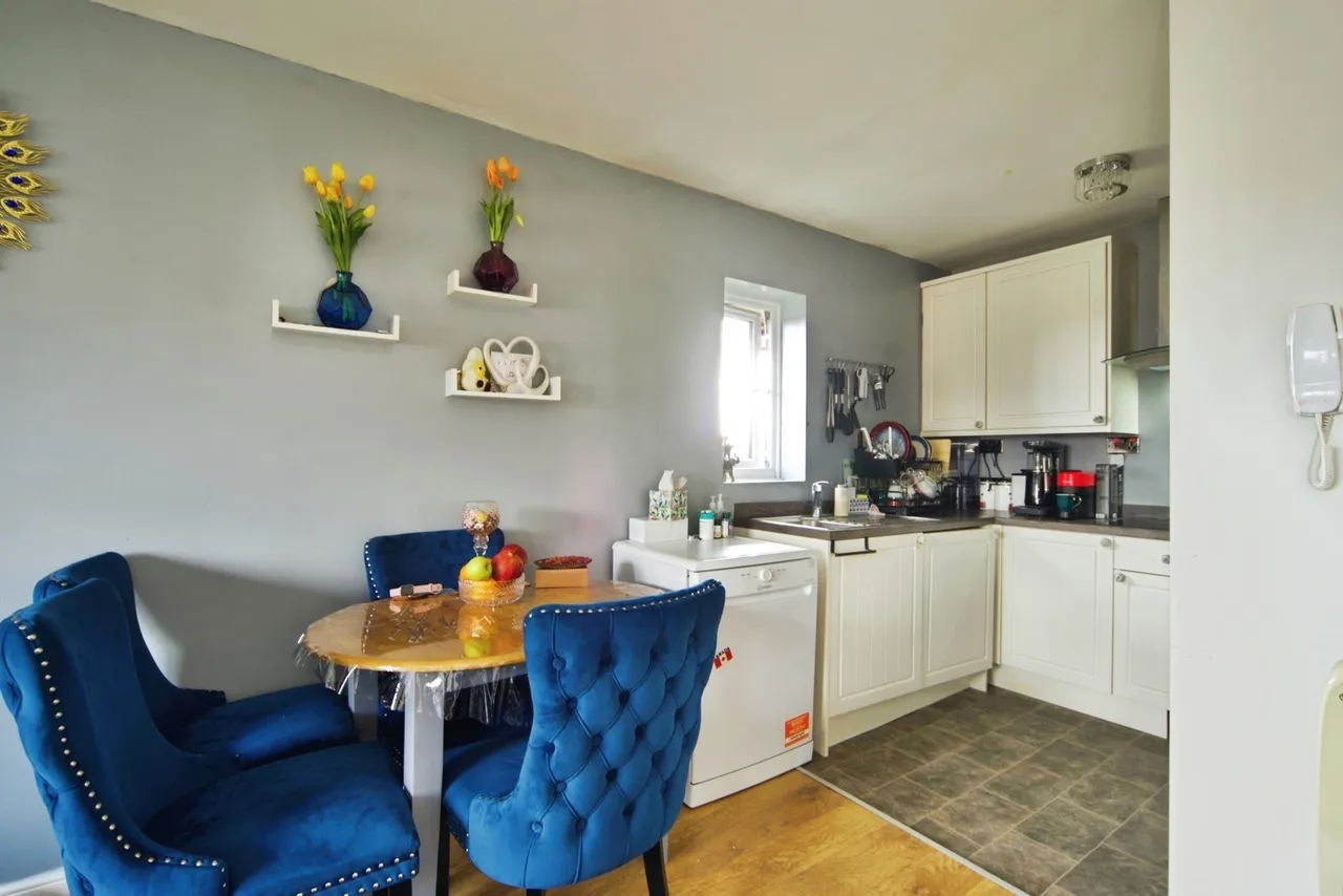 Dalrymple Close, London, N14, photo 5