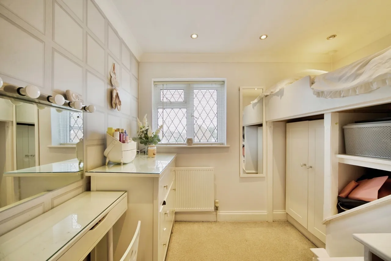 Poplar Shaw, WALTHAM ABBEY, Essex, EN9, photo 13