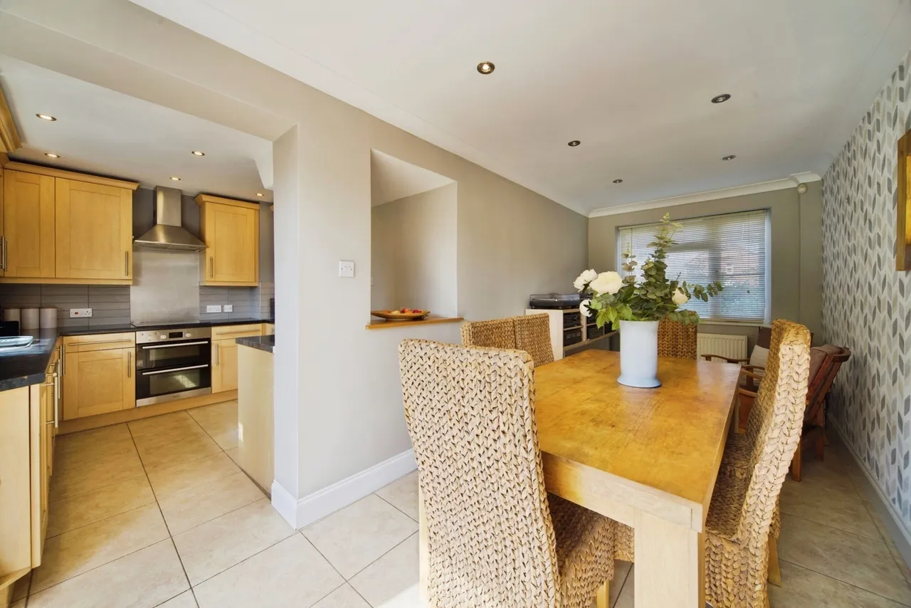 Poplar Shaw, WALTHAM ABBEY, Essex, EN9, photo 4