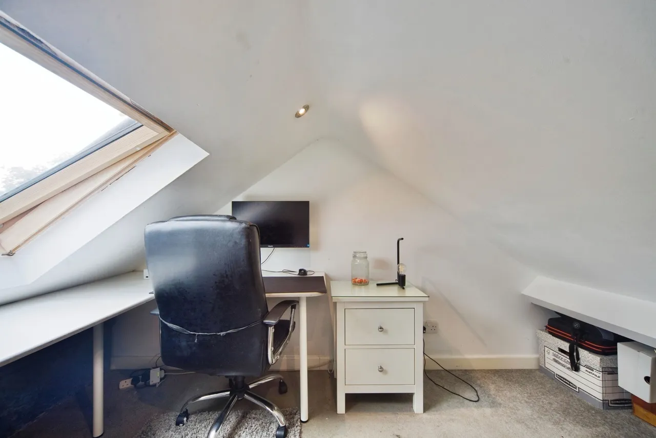 Poplar Shaw, WALTHAM ABBEY, Essex, EN9, photo 15