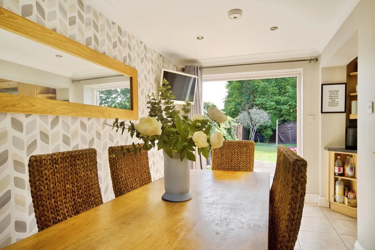 Poplar Shaw, WALTHAM ABBEY, Essex, EN9, photo 3