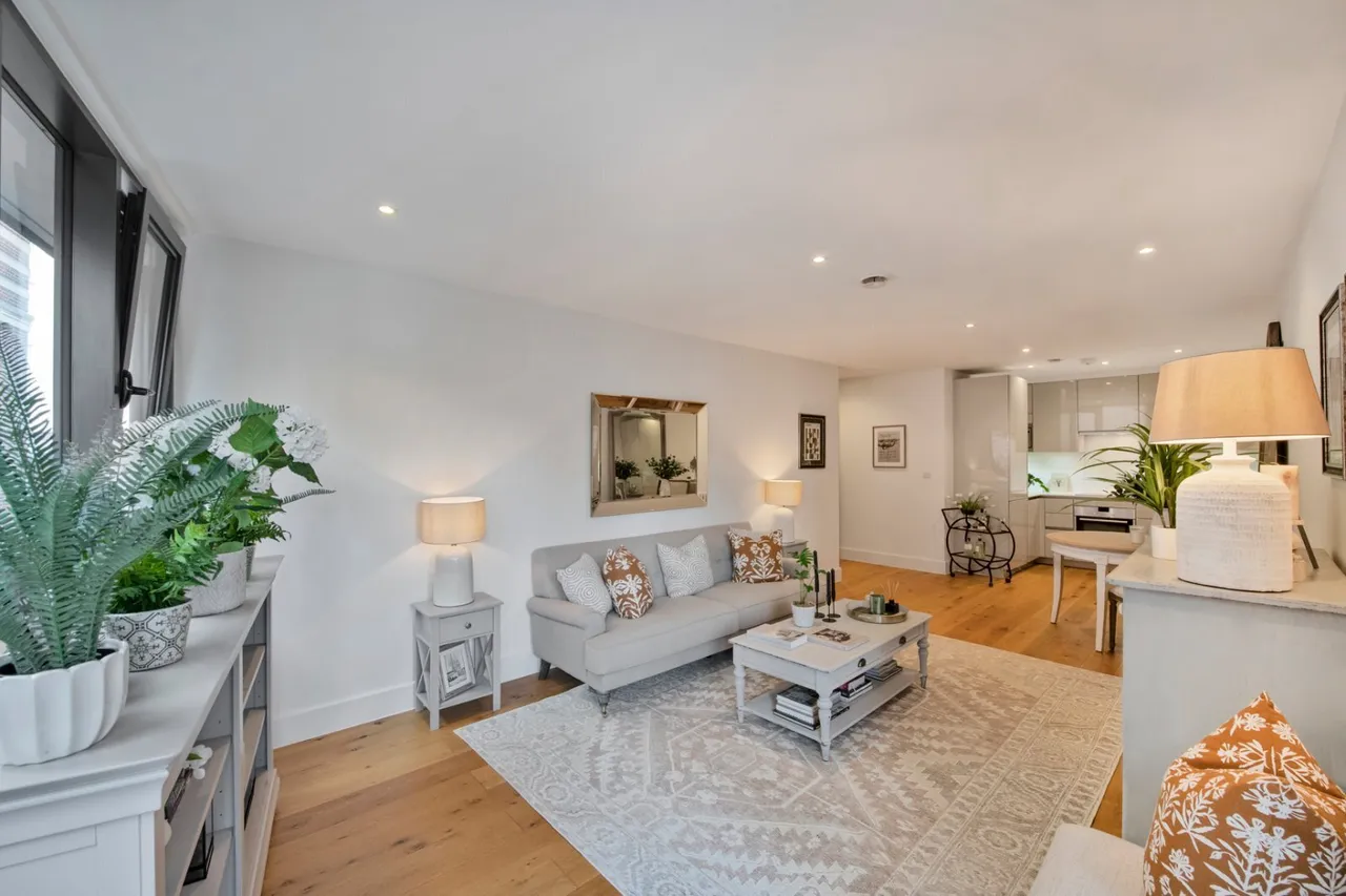 Wakefield Road, Richmond, TW10, photo 8