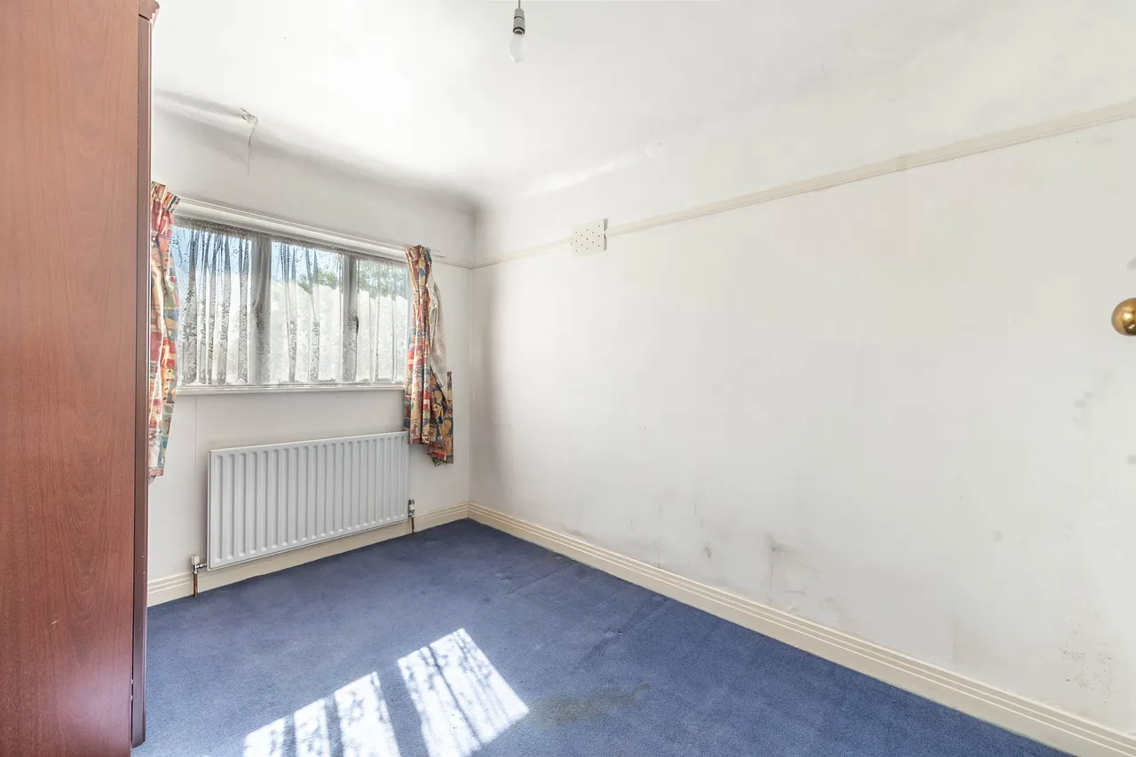 Ruislip, HA4, photo 9