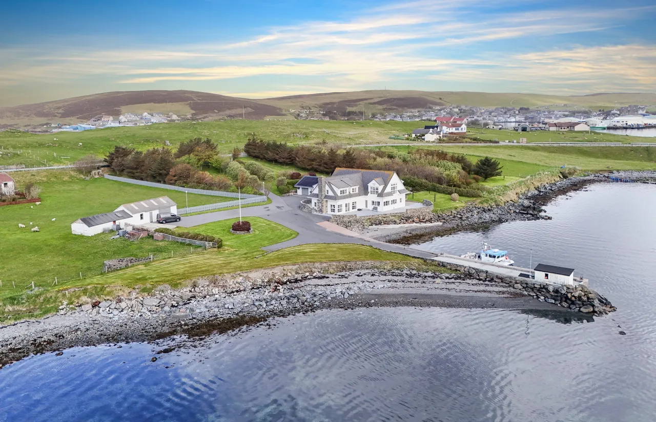 4 bed house for sale — Da Cutts, Trondra, Scalloway, Shetland, ZE1 0XL