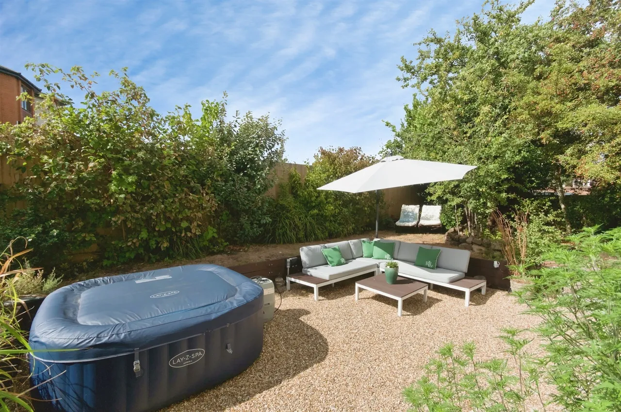 Collington Lane East, Bexhill-On-Sea, TN39, photo 35