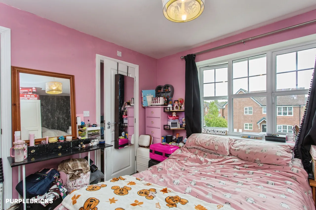Northgate, Leyland, PR25, photo 11