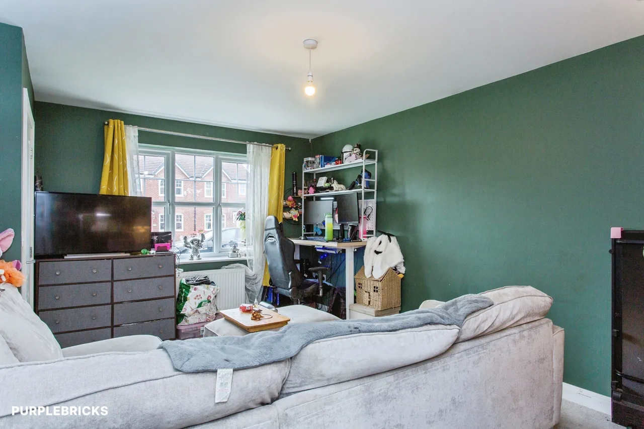 Northgate, Leyland, PR25, photo 4