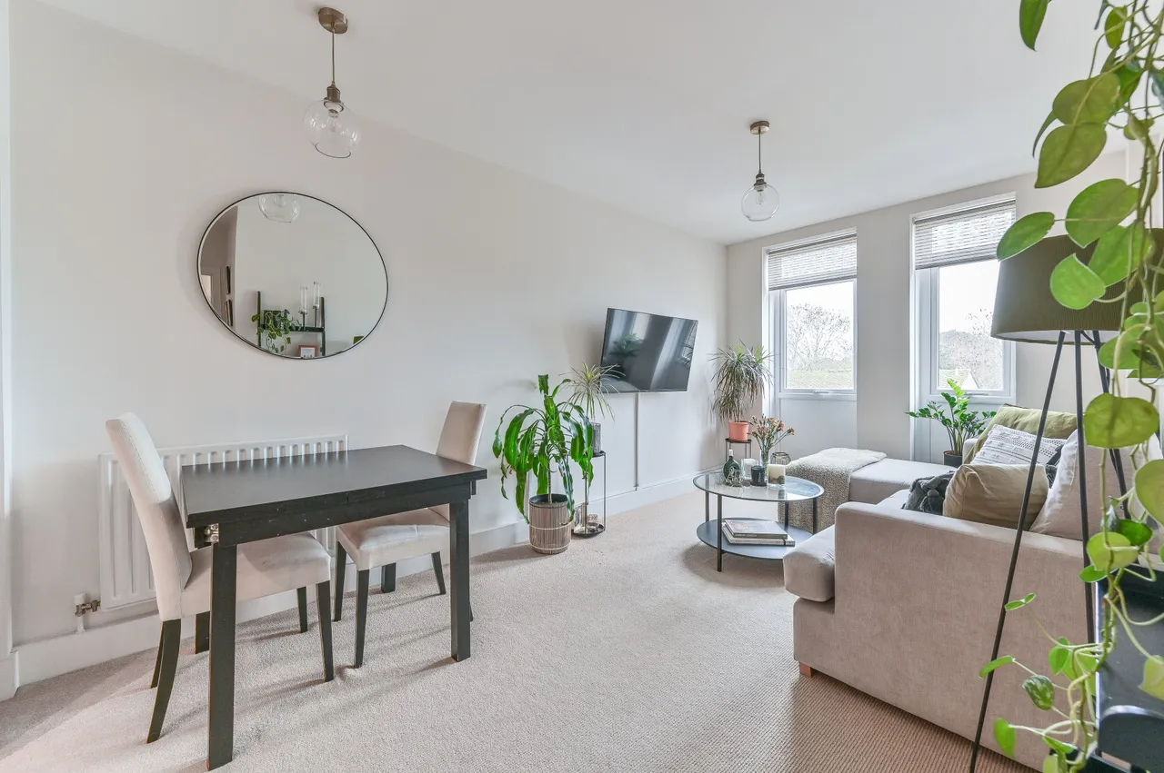 28 Austen Apartments, 1 Weighton Road, London, photo 2