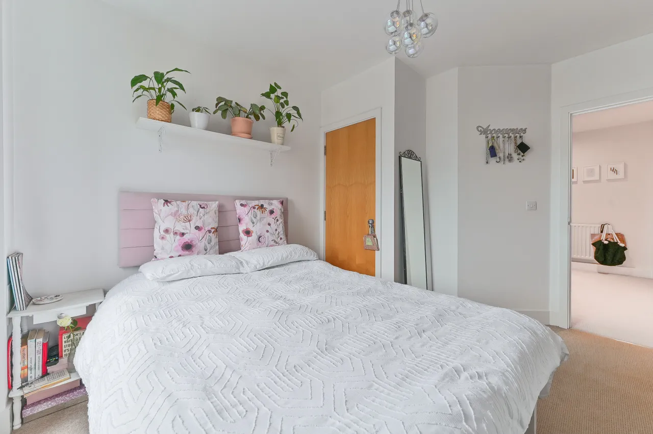 28 Austen Apartments, 1 Weighton Road, London, photo 10