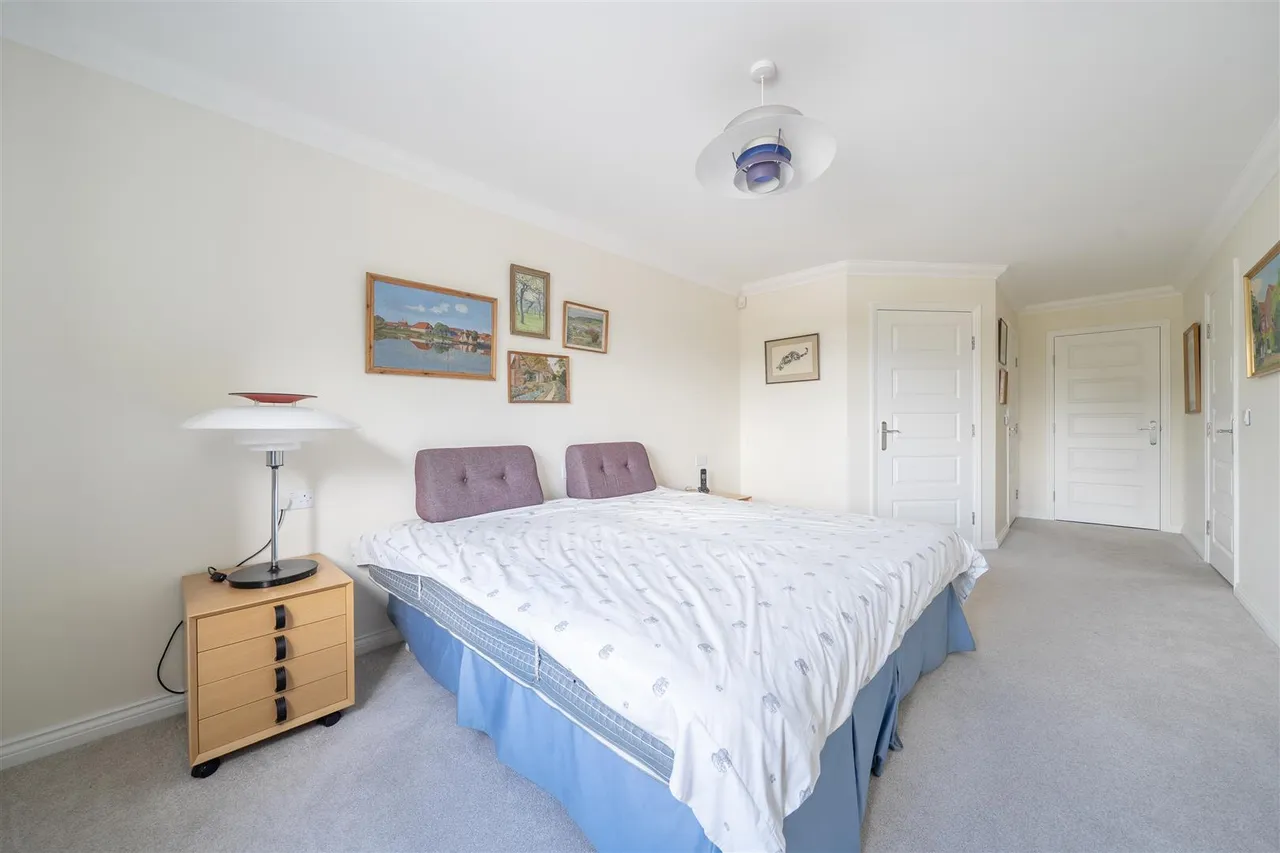 Greyhound Lane, Thame, OX9, photo 8