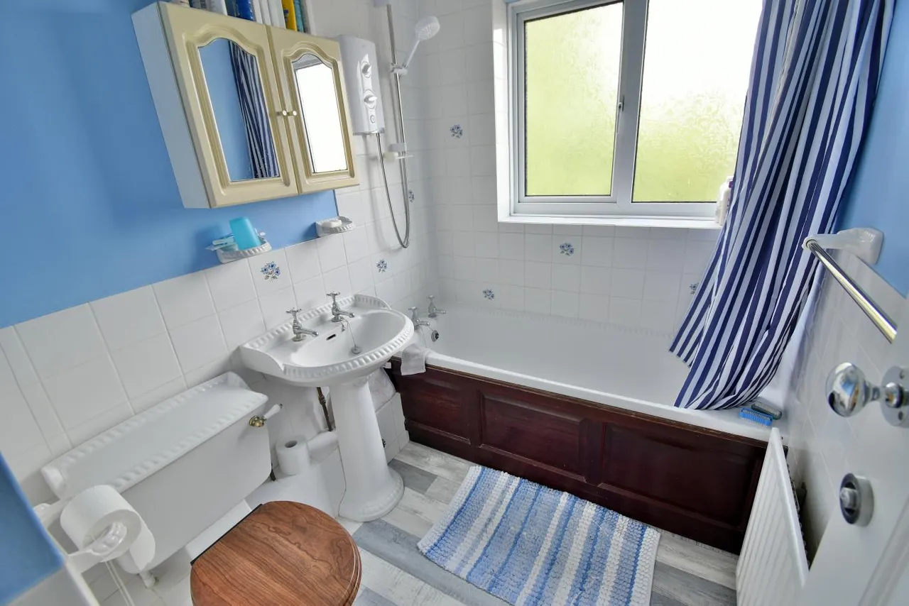 Cammel Road, BH22, photo 11