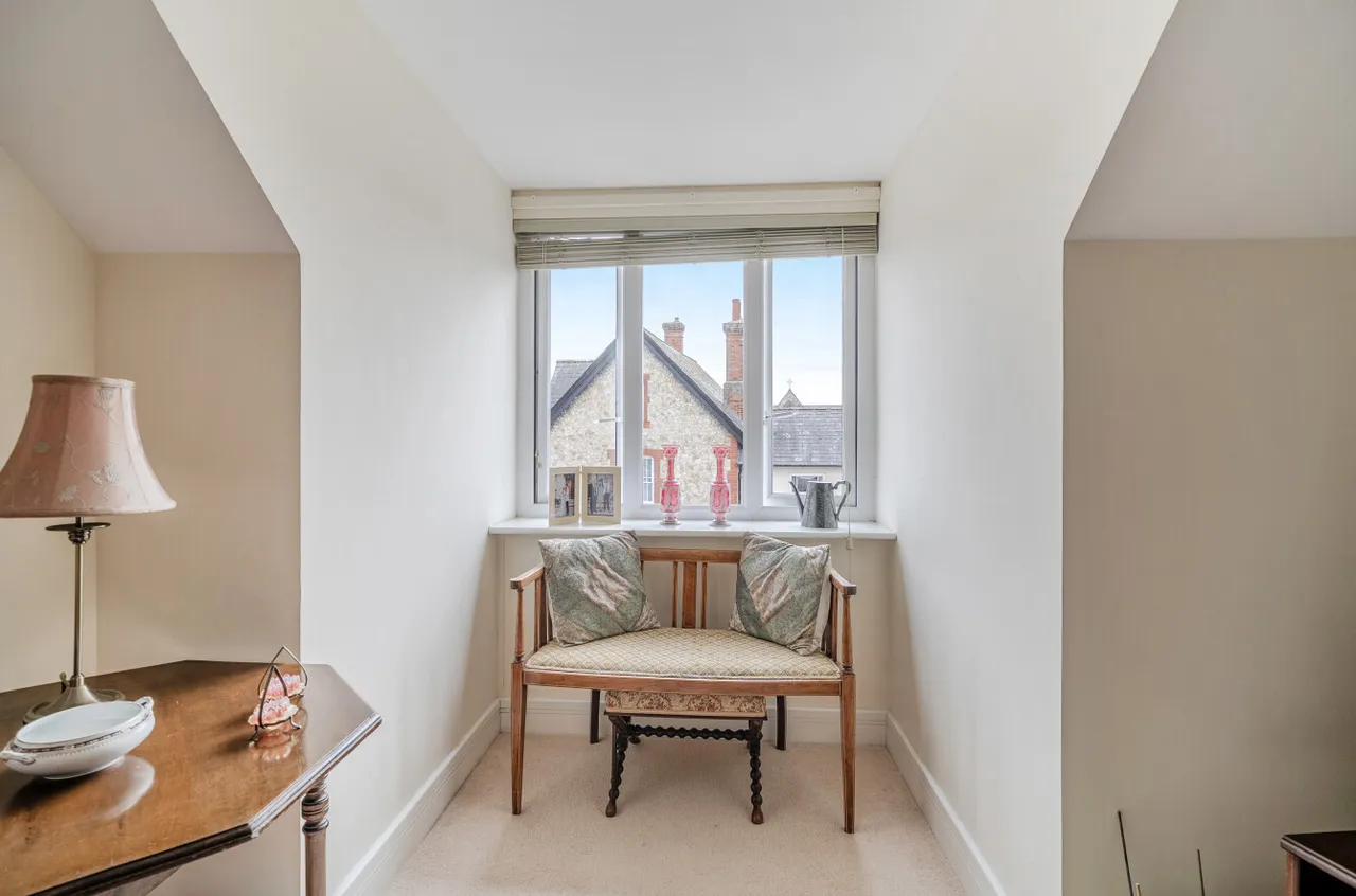 Ackender Road, Alton, GU34, photo 5