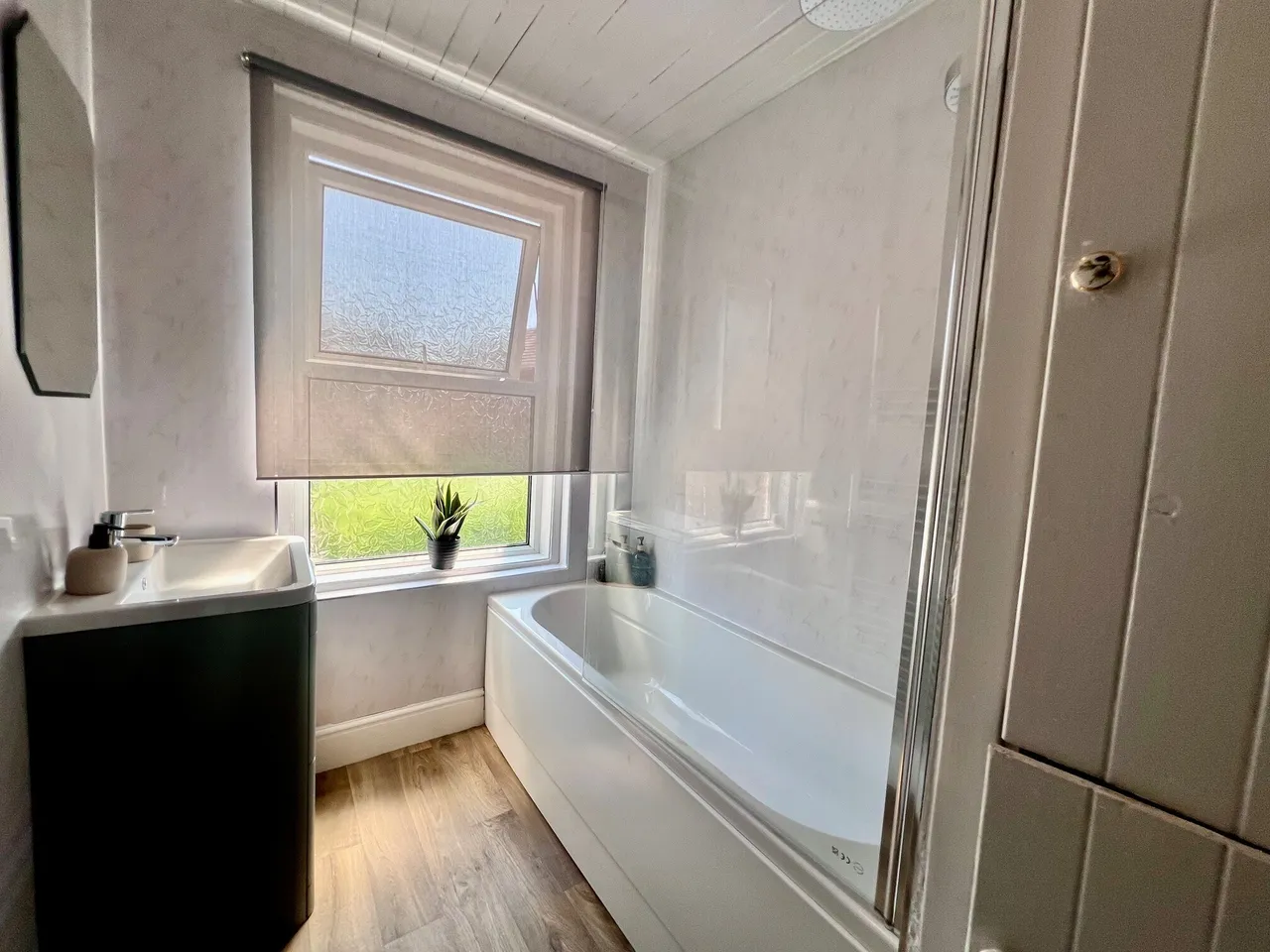 Adeline Road, BH5, photo 7