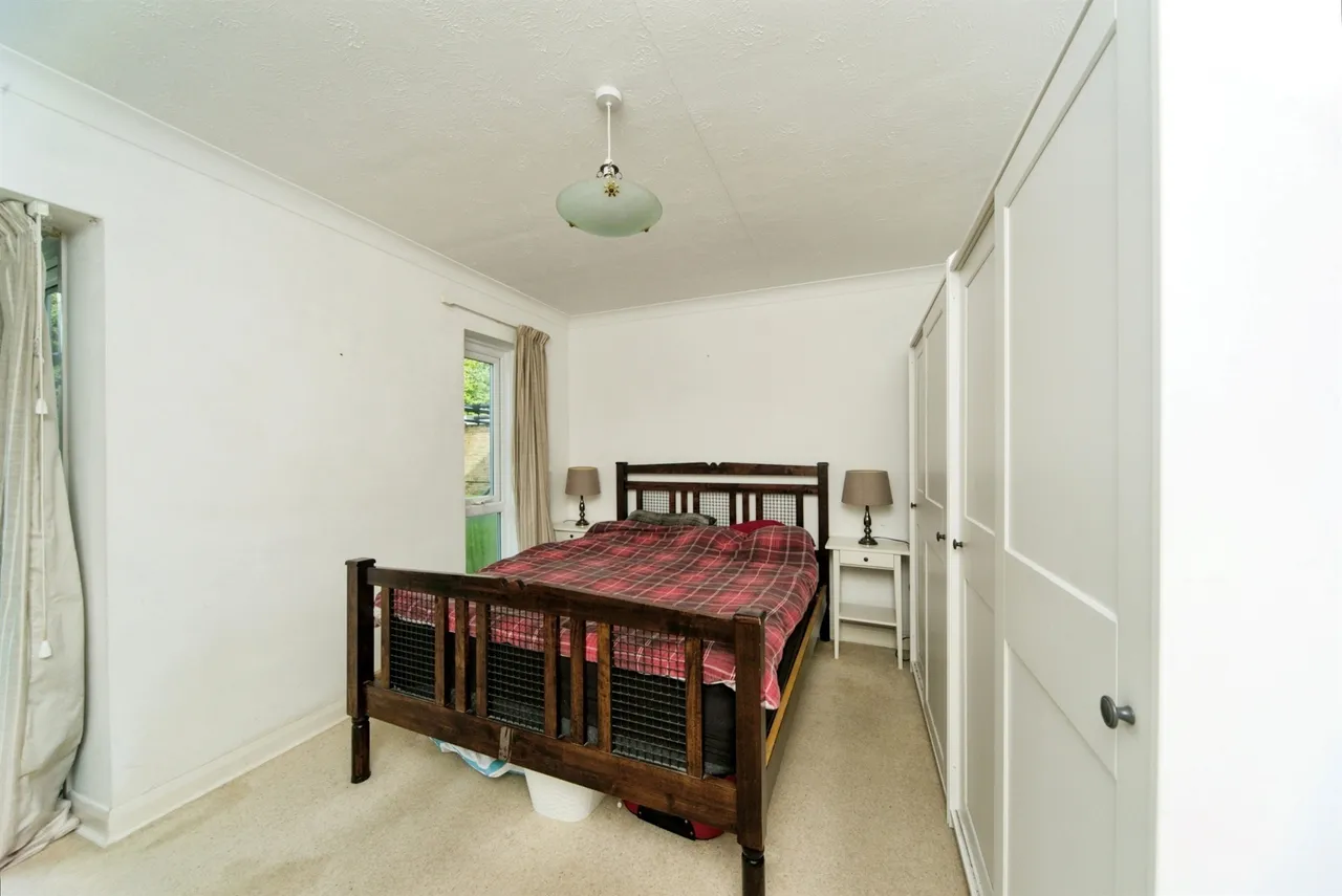 Pinewoods, Bexhill-On-Sea, photo 10
