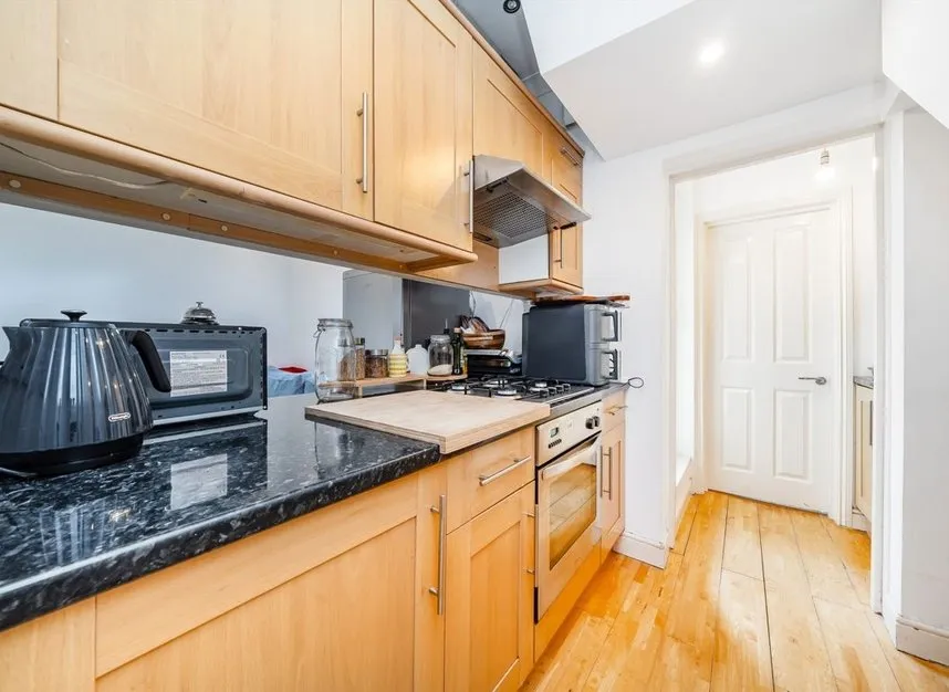 Lower Boston Road, Hanwell, W7, photo 2