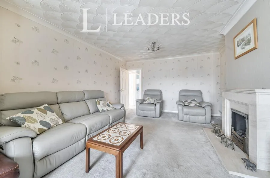 Kelvin Close, Tonbridge, TN10, photo 21