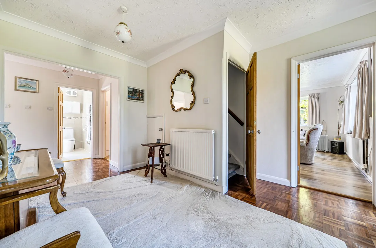 Willowhale Avenue, Aldwick, PO21, photo 9