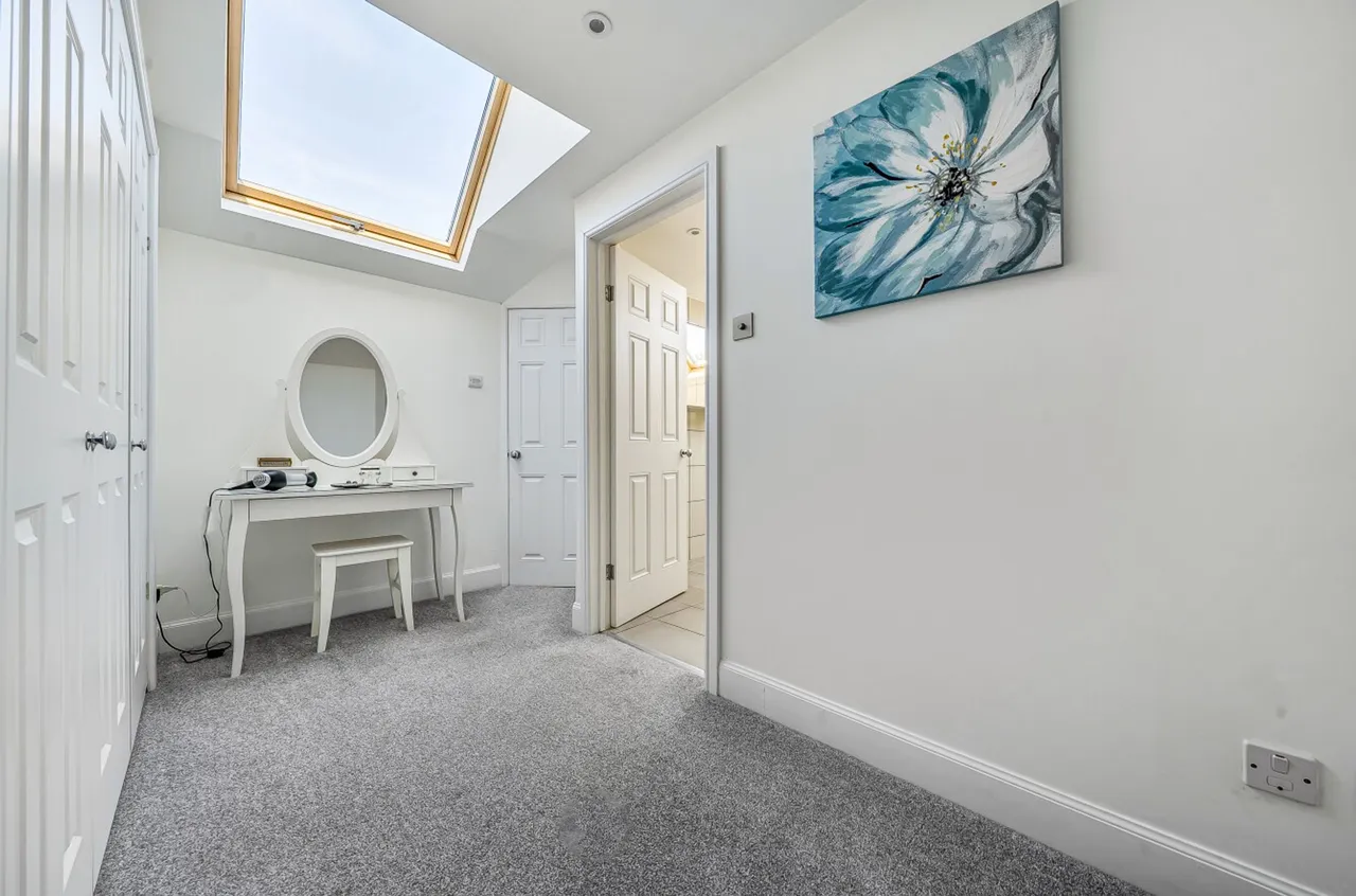 Willowhale Avenue, Aldwick, PO21, photo 13