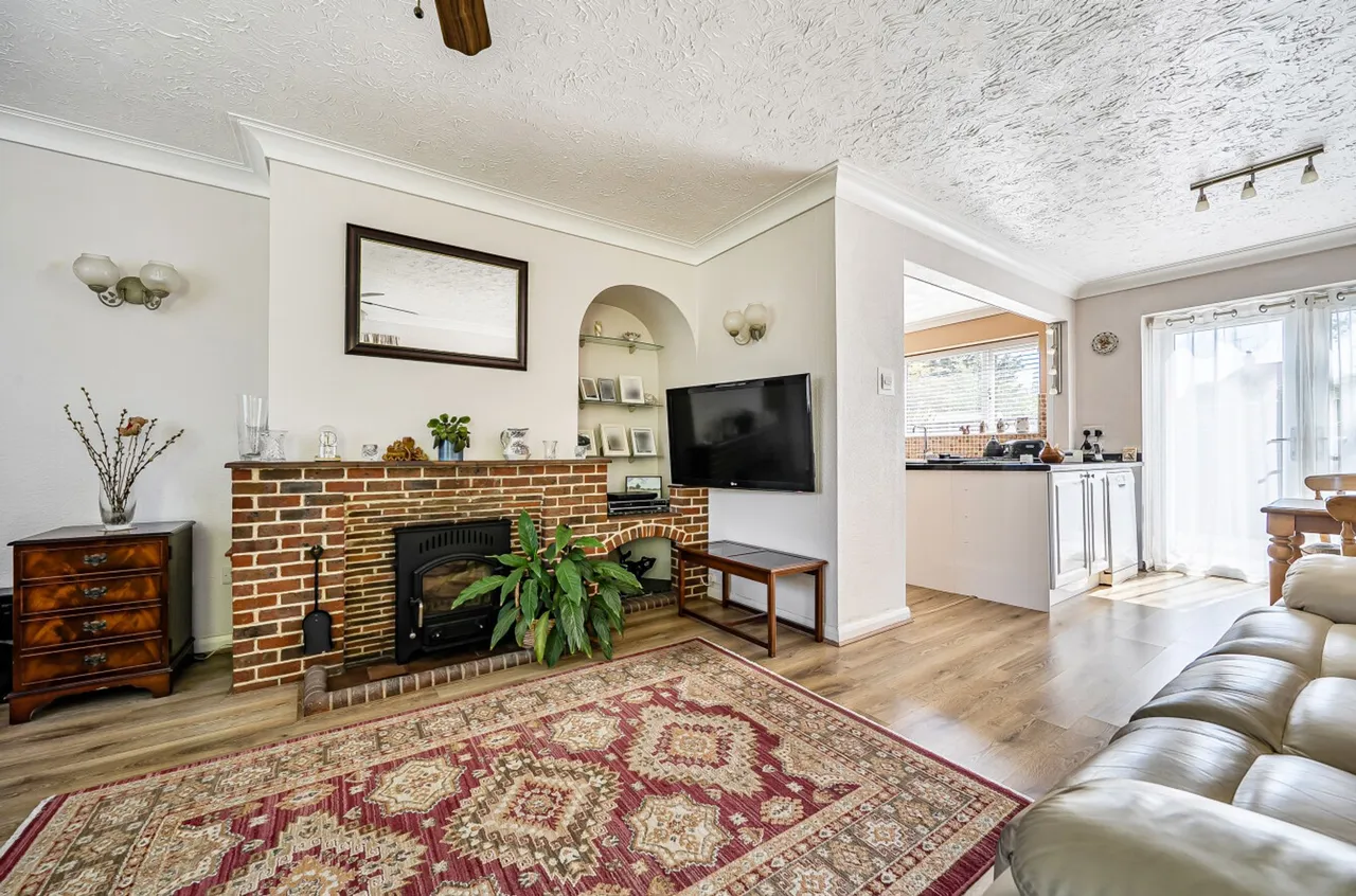 Willowhale Avenue, Aldwick, PO21, photo 5