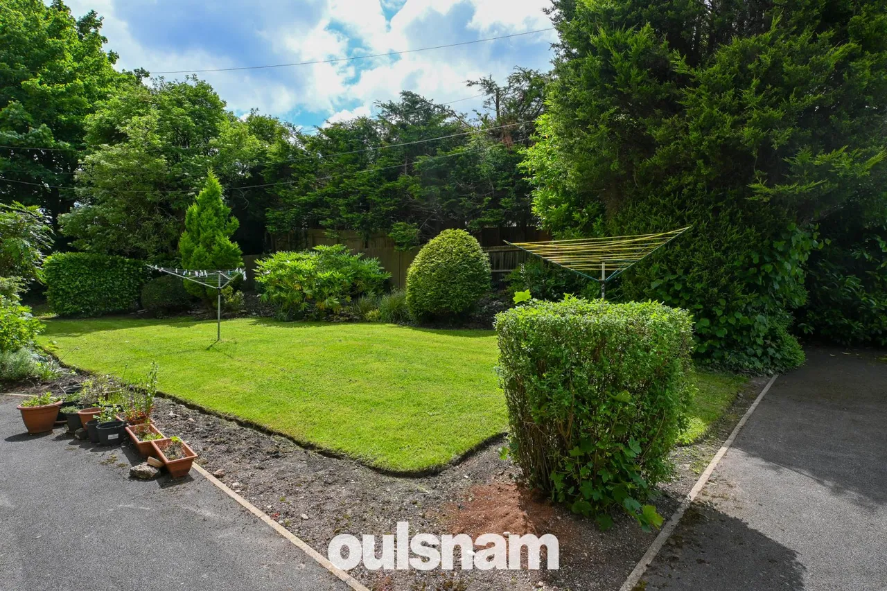Conifer Drive, Northfield, Birmingham, B31 2HX, photo 2