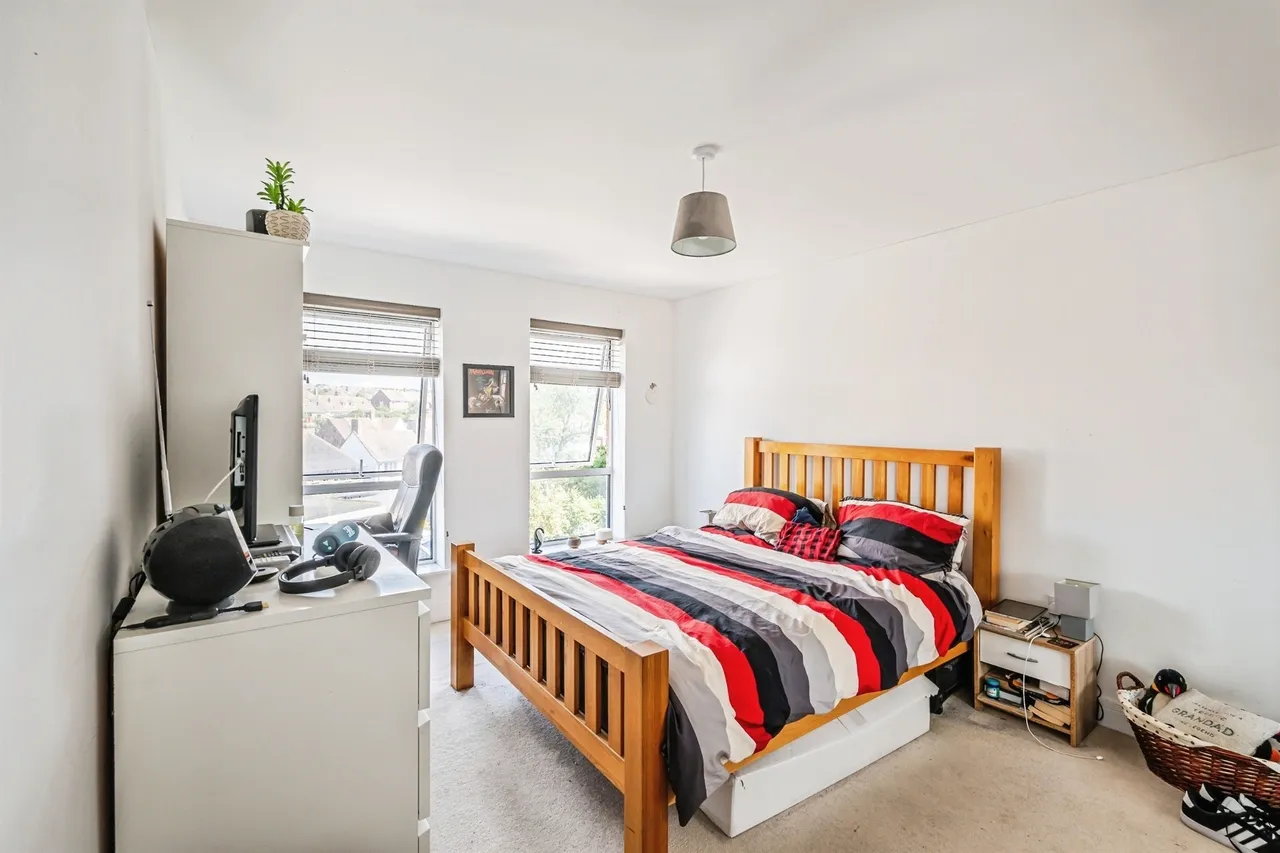 Sutton Drove, SEAFORD, photo 10