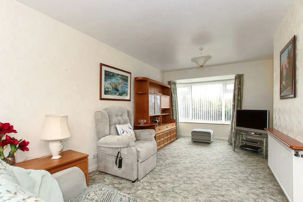 Peascroft Road, Hemel Hempstead, Hertfordshire, HP3 8ES, photo 3
