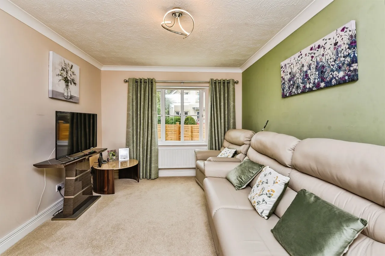 Cleveland Way, Westbury, BA13, photo 8