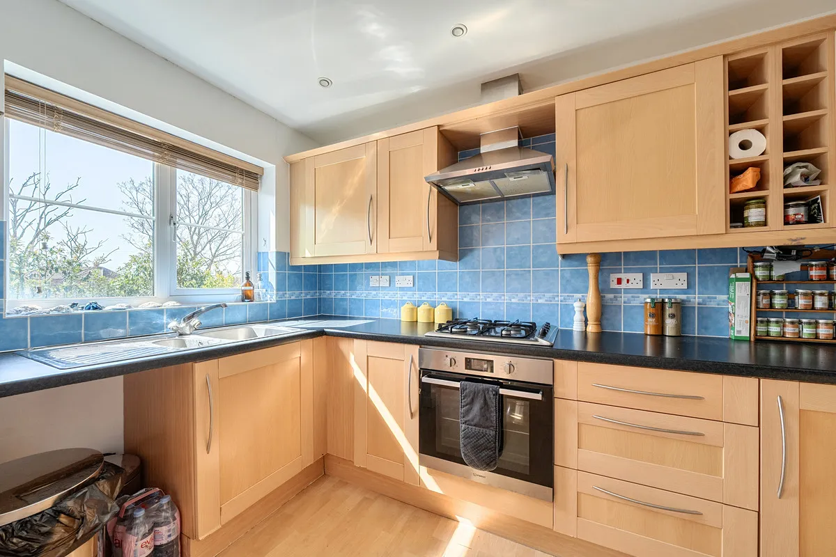 Hamble, SO31, photo 11