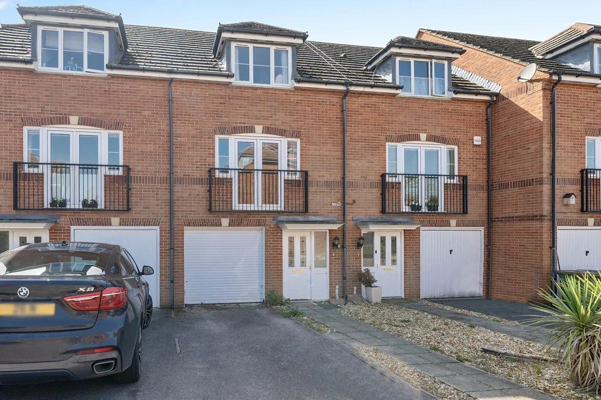 Hamble, SO31, photo 2