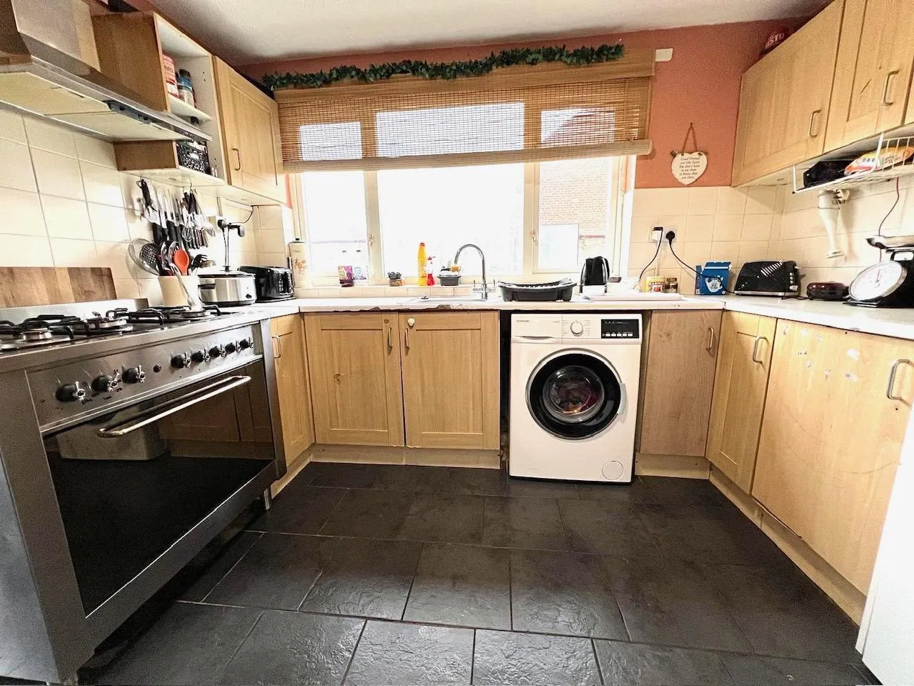 James Street, Grimsby, DN31, photo 4