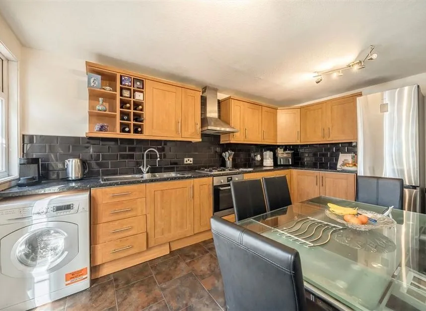 Kenchester Close, South Lambeth, SW8, photo 10