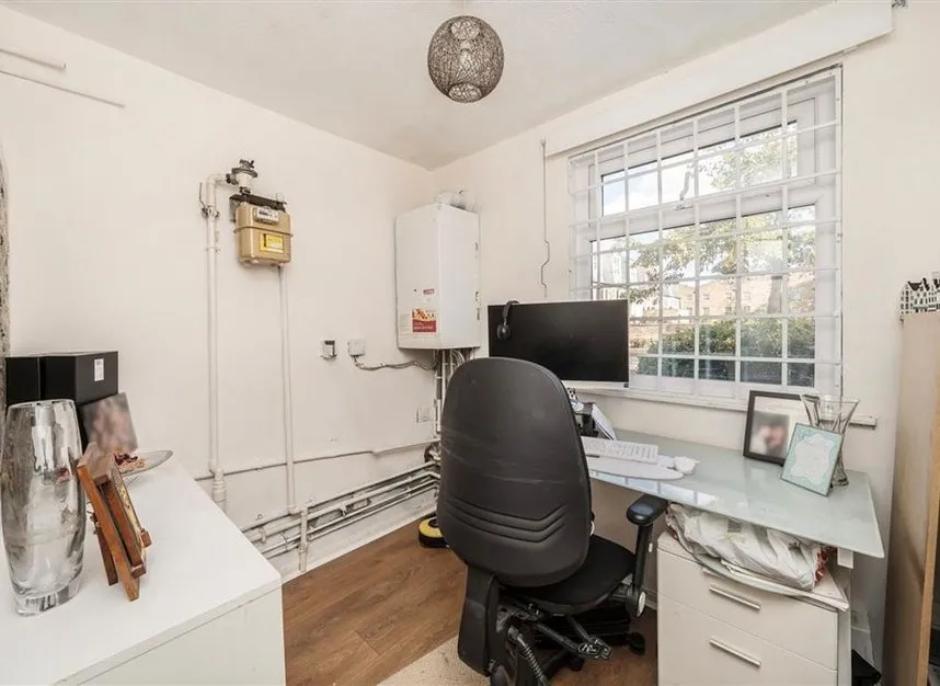 Kenchester Close, South Lambeth, SW8, photo 8