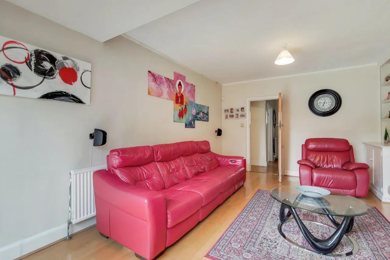 45 Courtfield Avenue, Harrow, photo 5