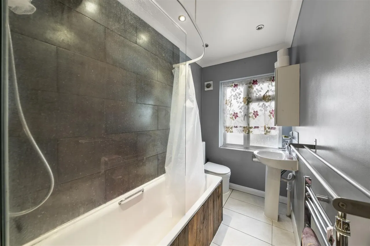 Rutland Road, Hayes, photo 8