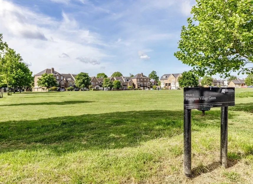 Station Road, Hampton Village, TW12, photo 5