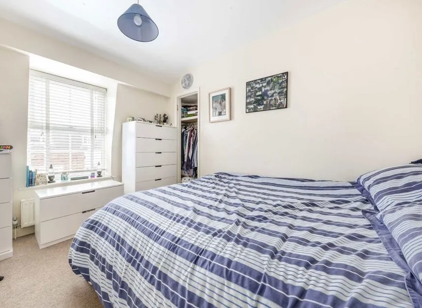 Station Road, Hampton Village, TW12, photo 4