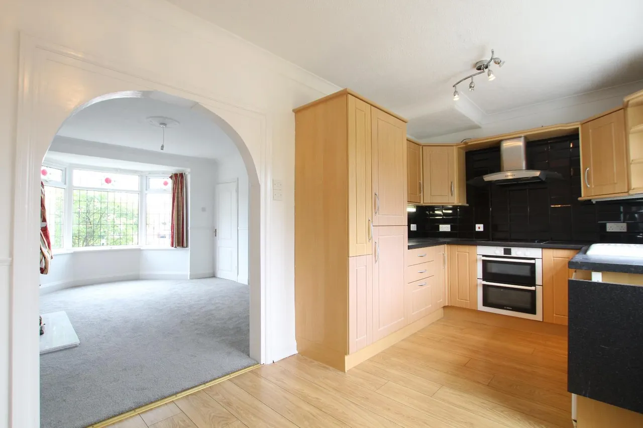 Northfield Avenue, Hessle, HU13, photo 3