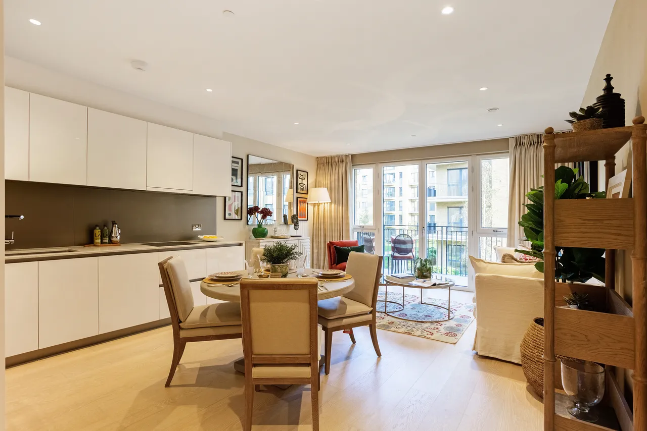 Broom Road, Teddington, TW11, photo 2