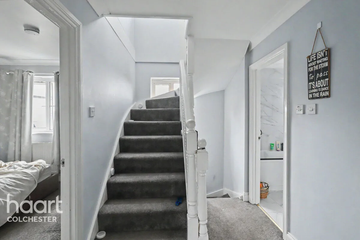 Sandmartin Crescent, Colchester, CO3, photo 24