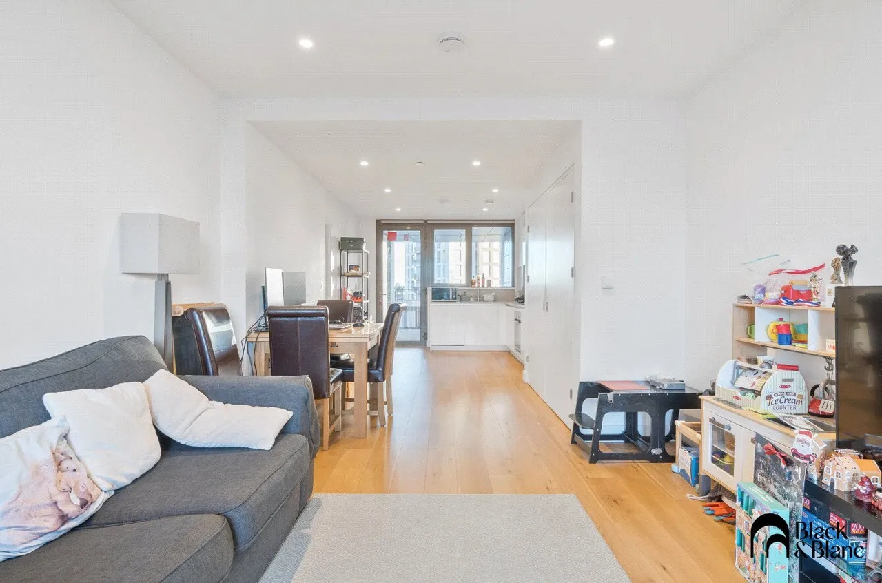 Caithness Walk, Croydon, CR0, photo 6