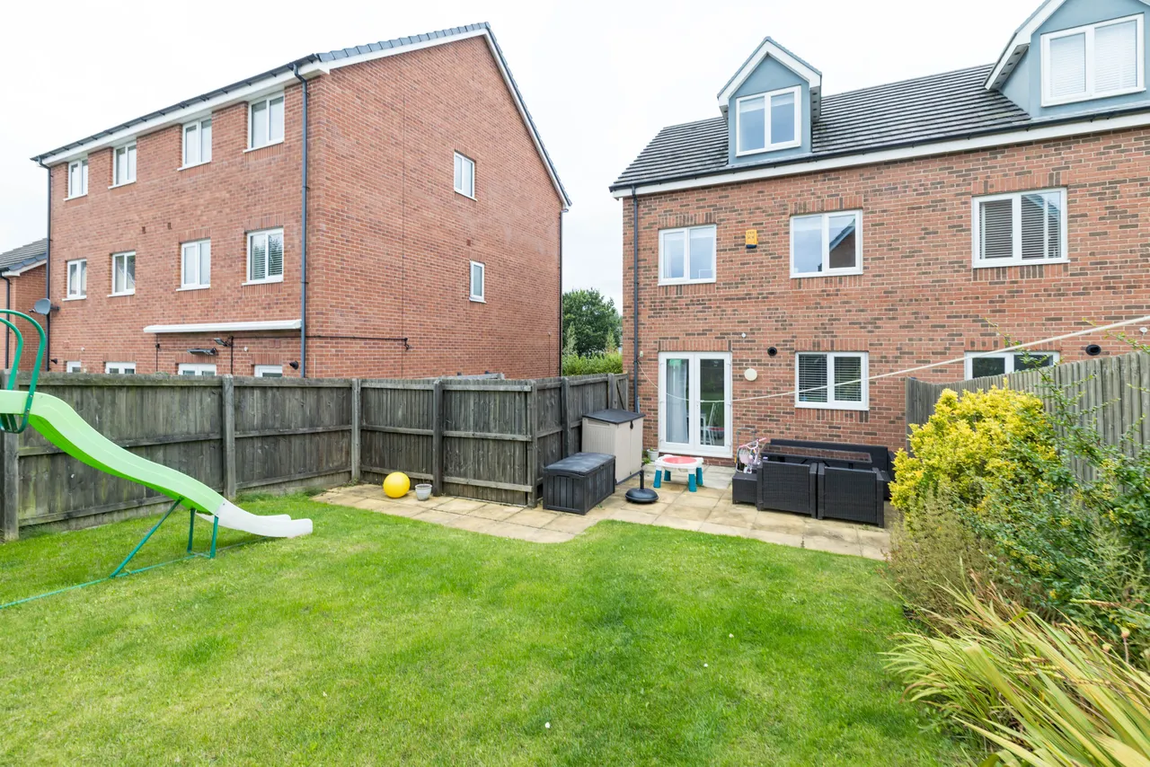 Foxtail Meadow, Standish, WN6, photo 8