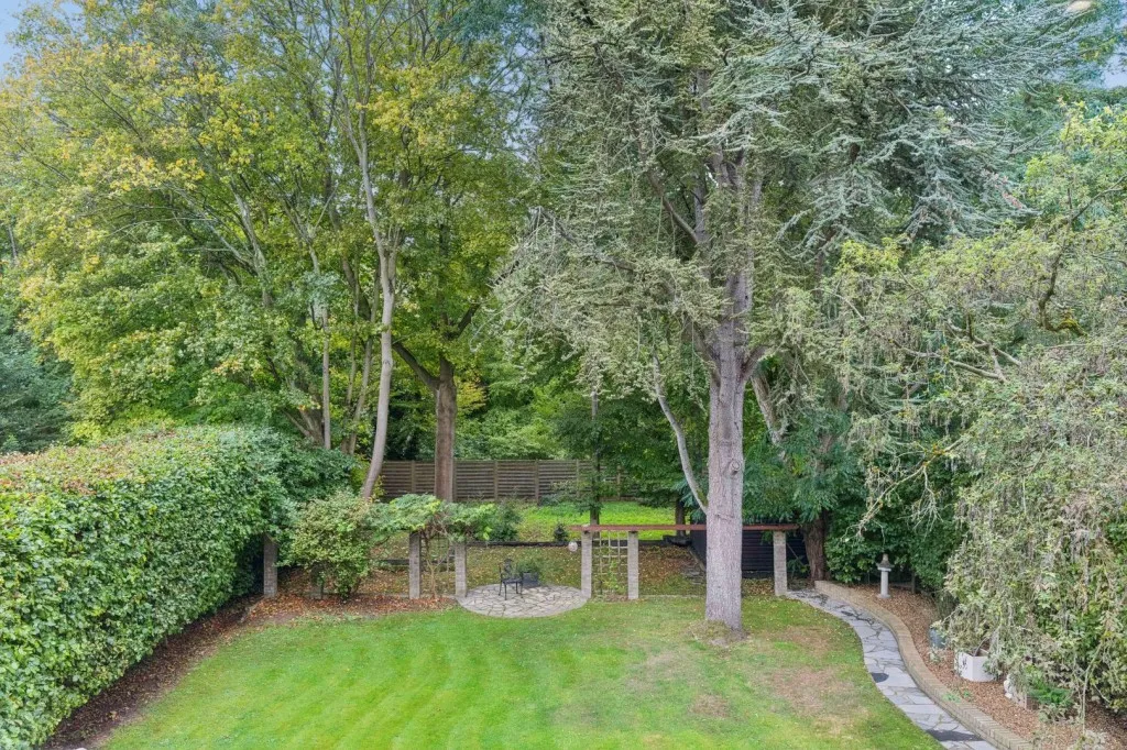Cranborne Avenue, Hitchin, SG5, photo 28