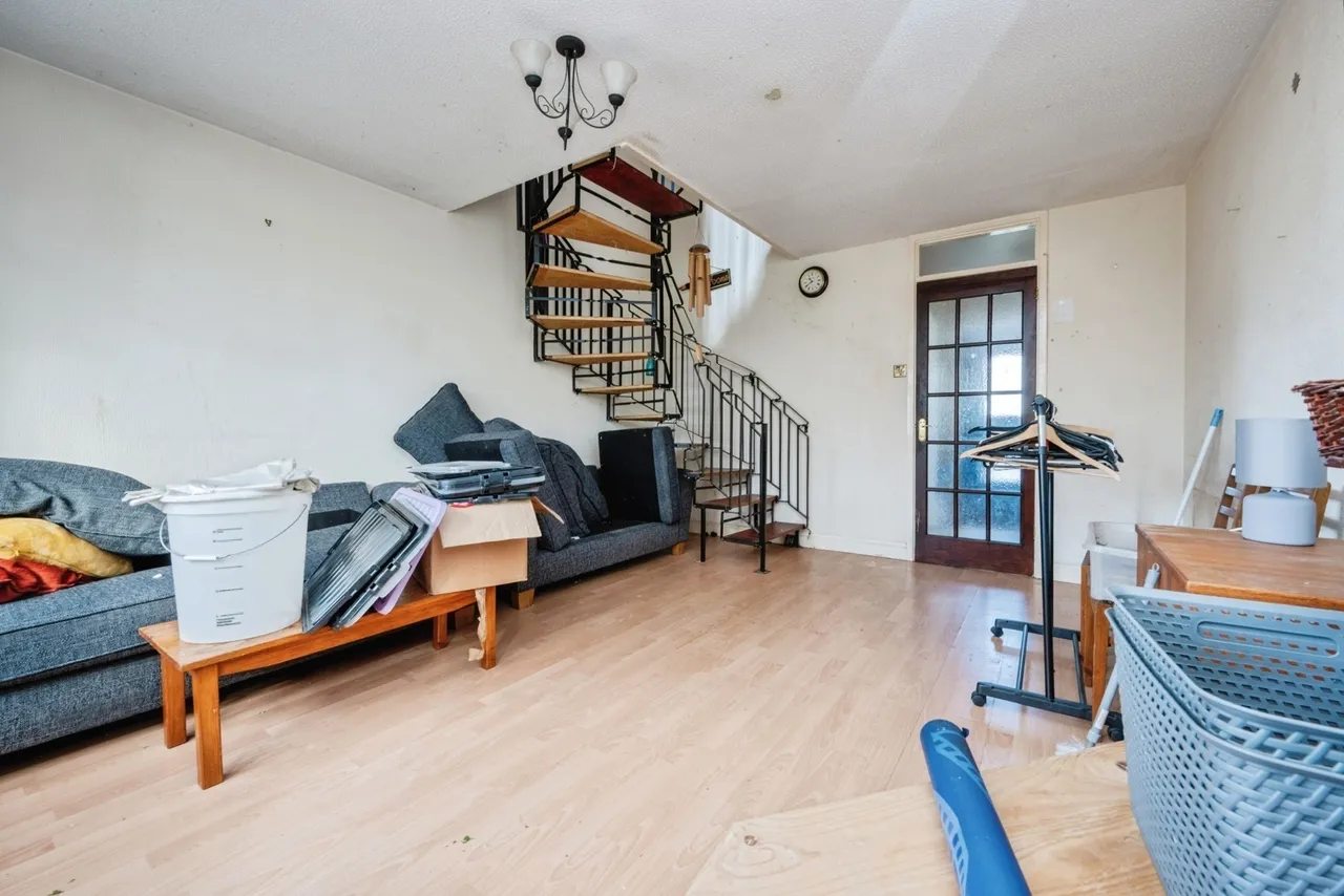Alburgh Close, Bedford, Bedfordshire, MK42, photo 2